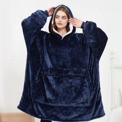 HeatHug Hoodie - Der beheizbare Oversized Hoodie mit Kuscheltasche